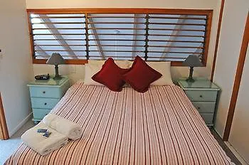 Grantlea Holiday Lodge Noosa Heads Australia